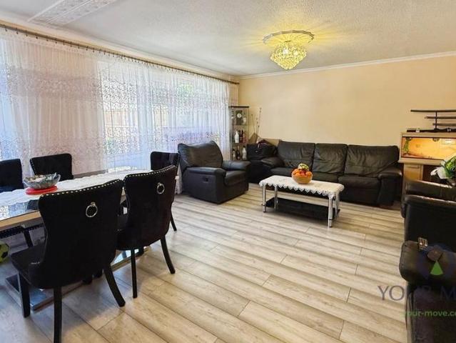 House for rent in Thamesmead, Greater London
