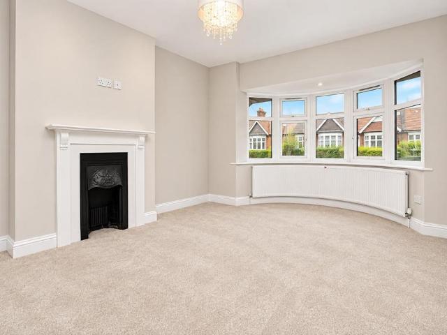 House for rent in Palmers Green, Greater London