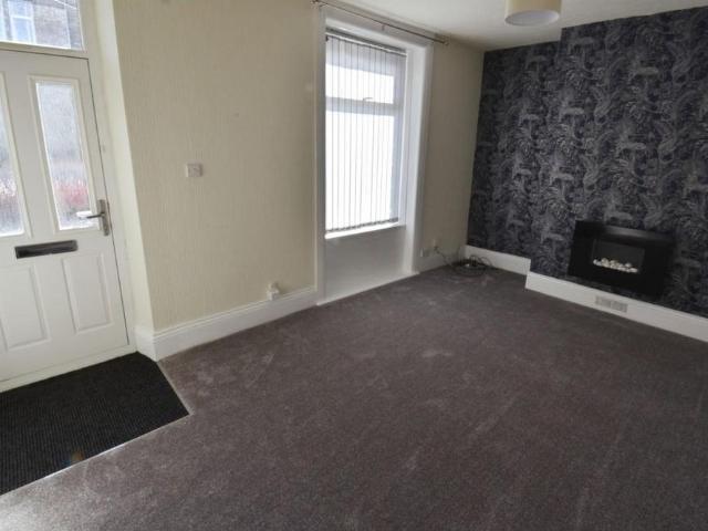 House for rent in Golcar, Kirklees