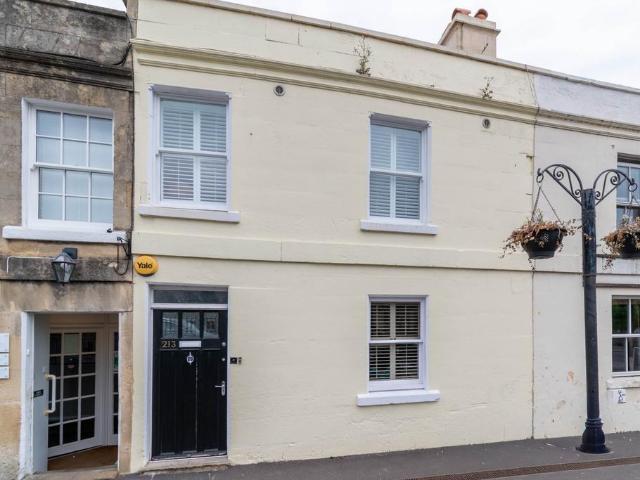 House for rent in Elmhurst Estate, Batheaston