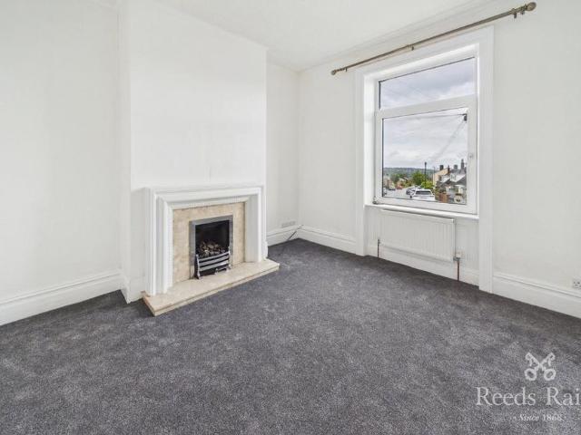 House for rent in Golcar, West Yorkshire