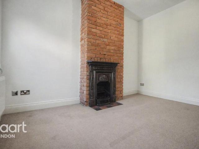 House for rent in Rodbourne, Swindon