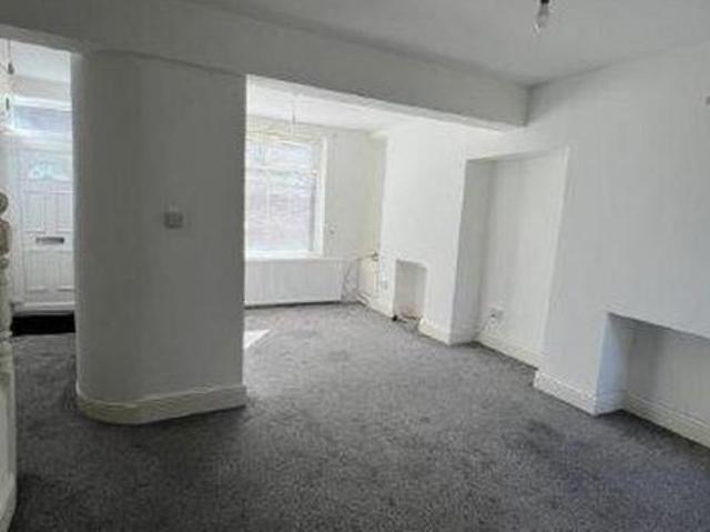 House for rent in Llwynypia, Wales