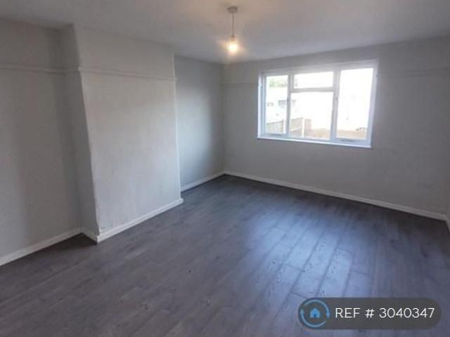 House for rent in Norris Green, Calderstones