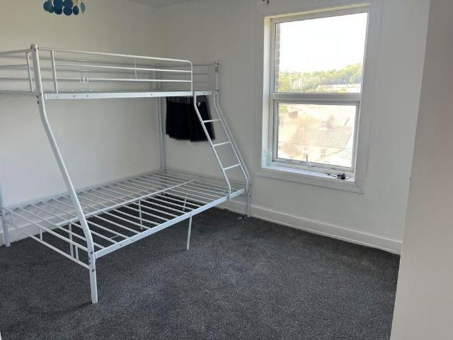 House for rent in Clarendon, Ash