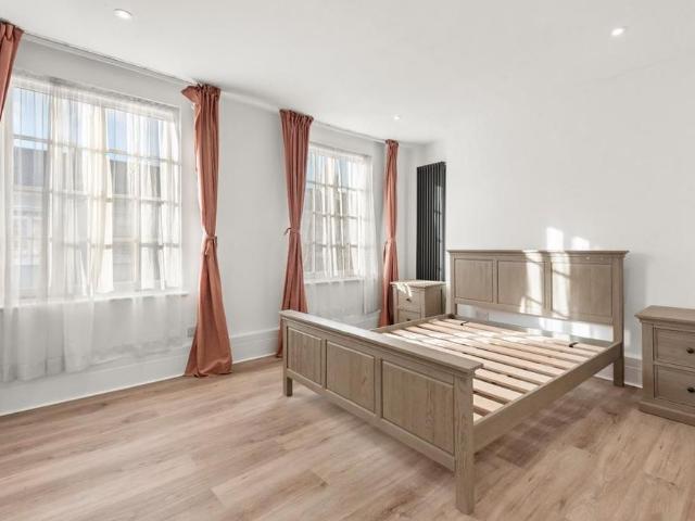 House for rent in Earl's Court, Greater London