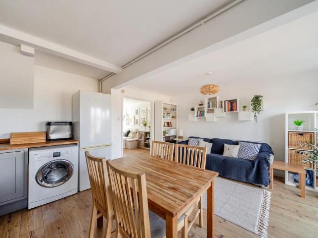 House for rent in Blackhills, Surrey