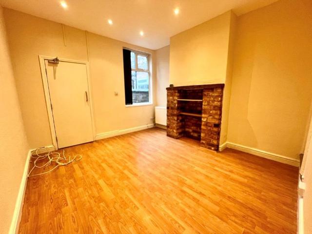 House for rent in Stoke, Stoke-on-Trent