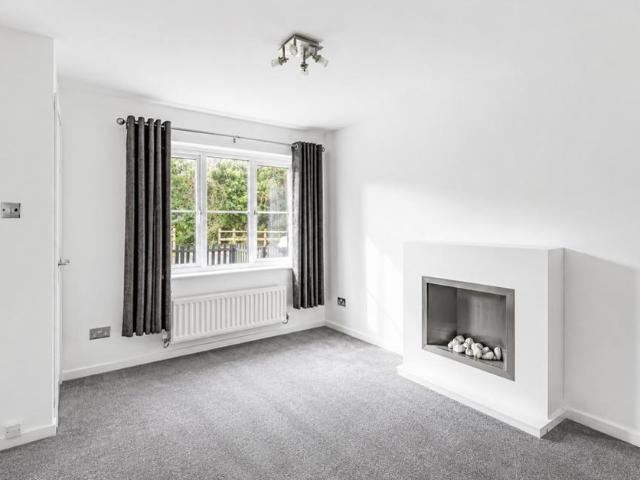 House for rent in Warndon, Worcestershire