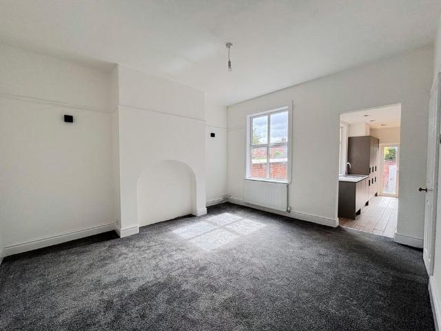 House for rent in Roe Green, Salford
