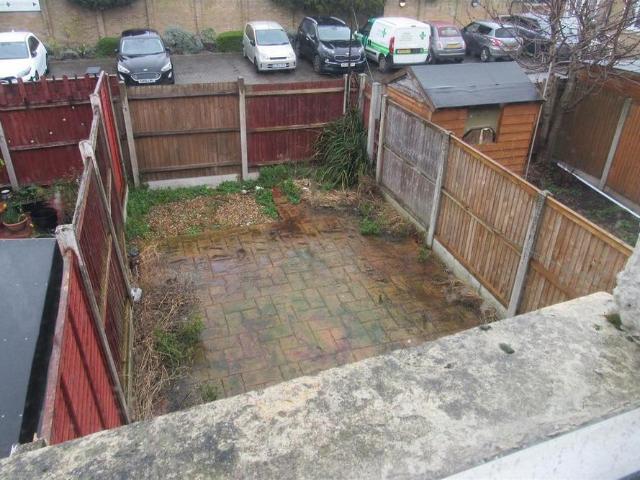 House for rent in Oxenden, The Bridge