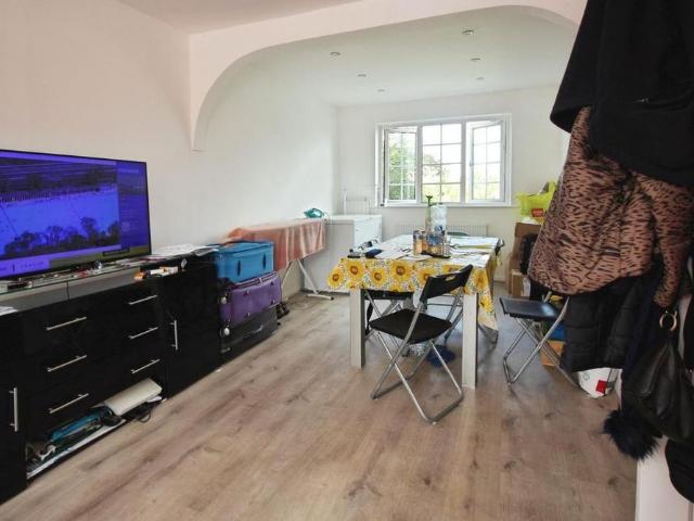 House for rent in West Heath, Greater London