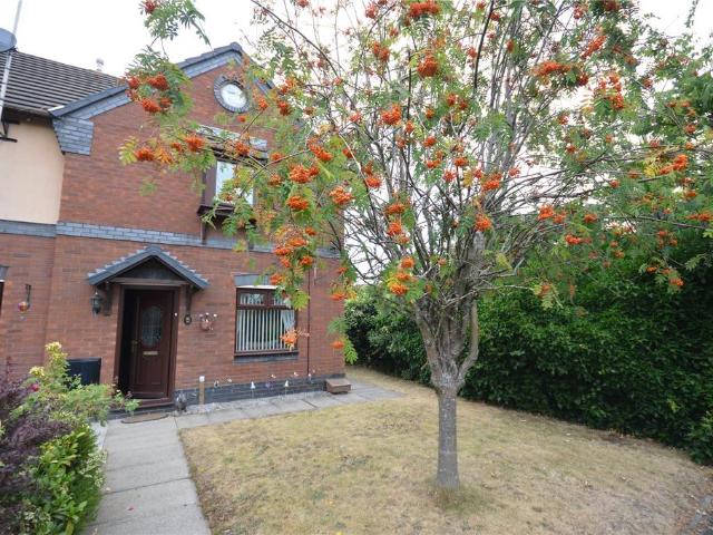 House for rent in Calderstones