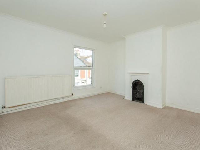 House for rent in Tower Hamlets, Ash