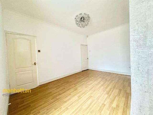 House for rent in The Haulgh, Lee Bank