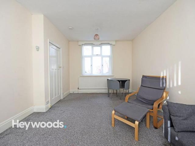 House for rent in Poolfields, Butterton