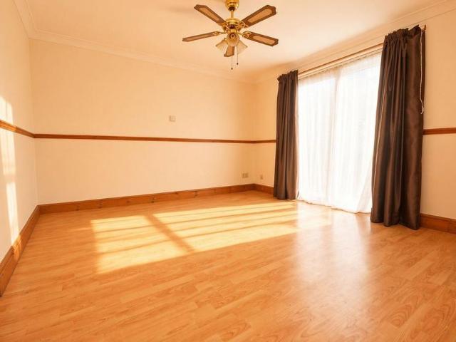 House for rent in Marsh Farm