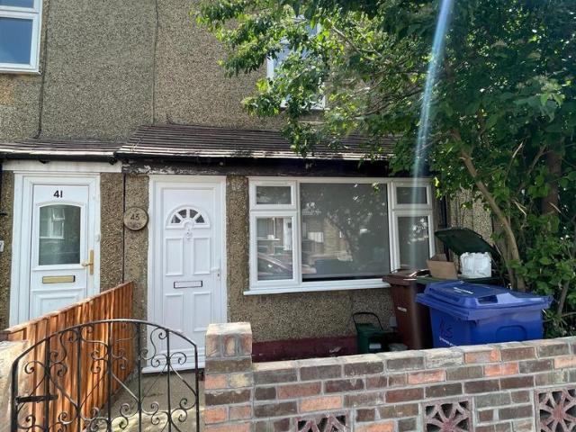 House for rent in Grays, Essex