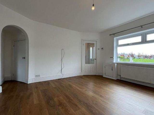 House for rent in Queenstown, Blackpool