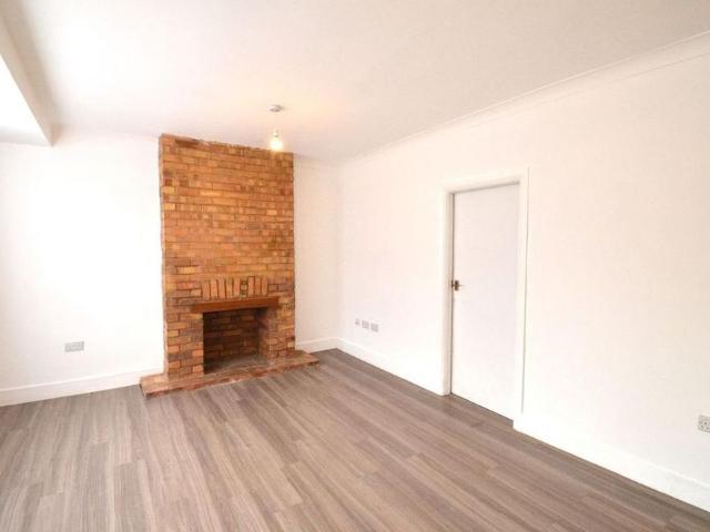 House for rent in London Borough of Barking and Dagenham, Greater London