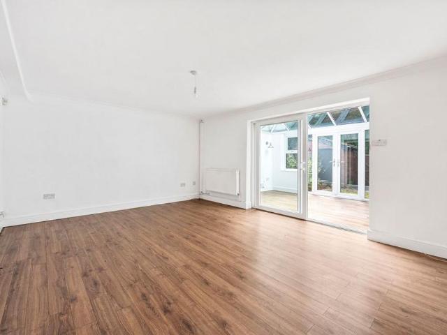 House for rent in Oakwood