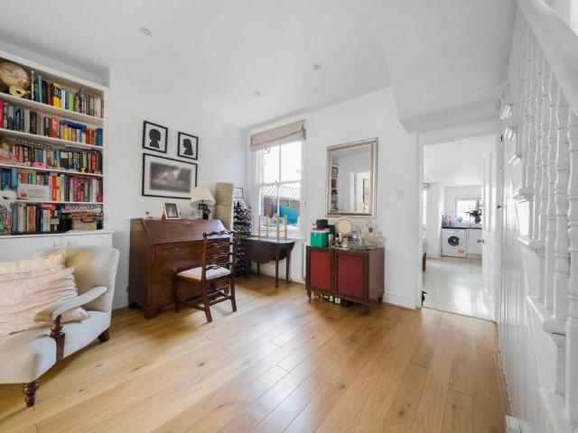 House for rent in Falcon Estate, Greater London