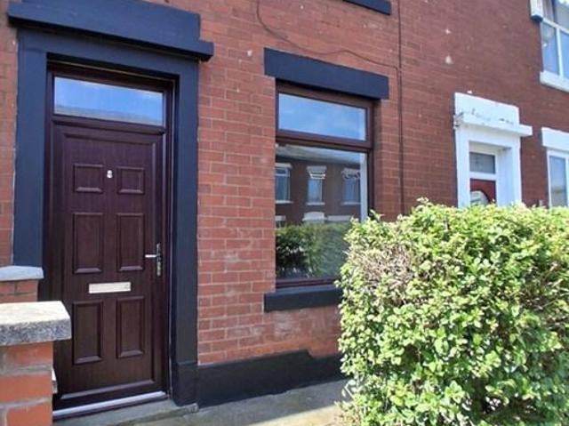 House for rent in Marland, Burnedge