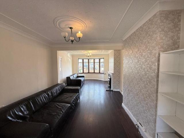 House for rent in Lane, Greater London