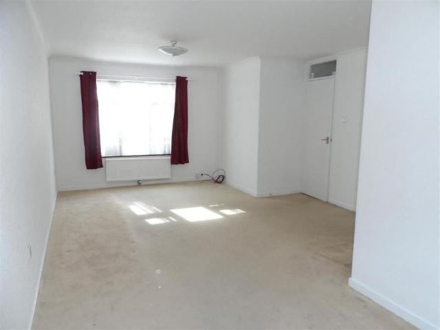 House for rent in Pinner, Greater London