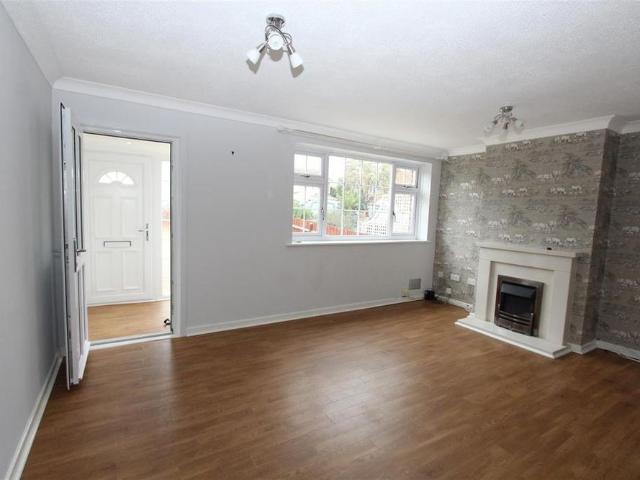 House for rent in Grove Park, Oad Street