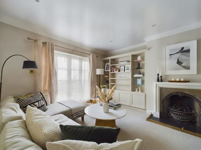 House for rent in Burnham, Swallow