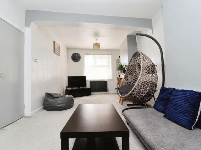 House for rent in New Bilton