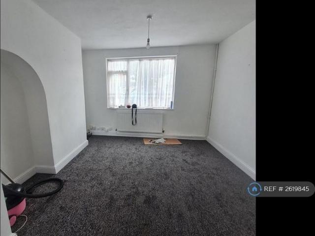 House for rent in Gidea Park, Greater London