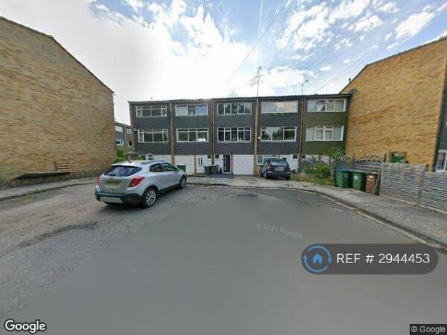 House for rent in North Cray, Greater London