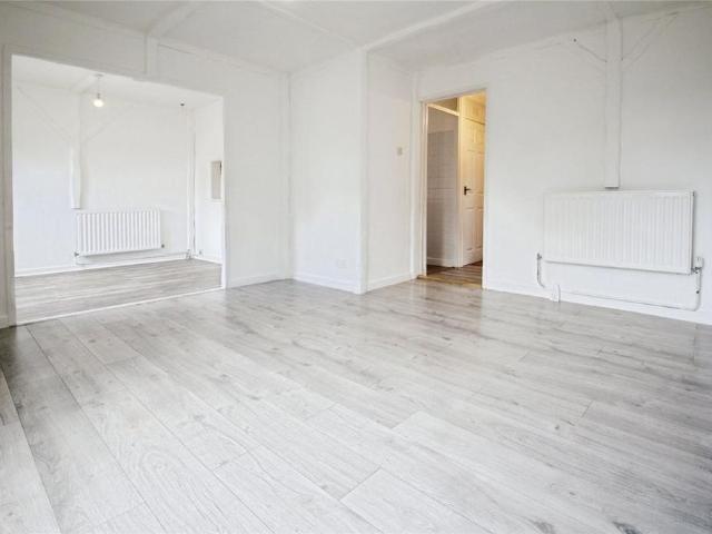 House for rent in Bowers Gifford, Essex