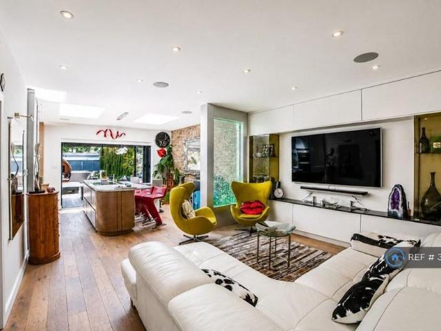 House for rent in Bentons Lane Estate, Greater London