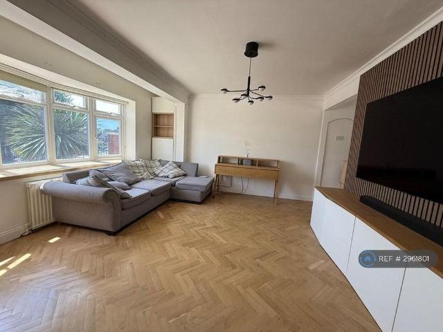 House for rent in Harold Hill, Greater London