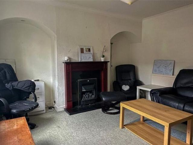 House for rent in Gipsy Lane Estate, The Slade