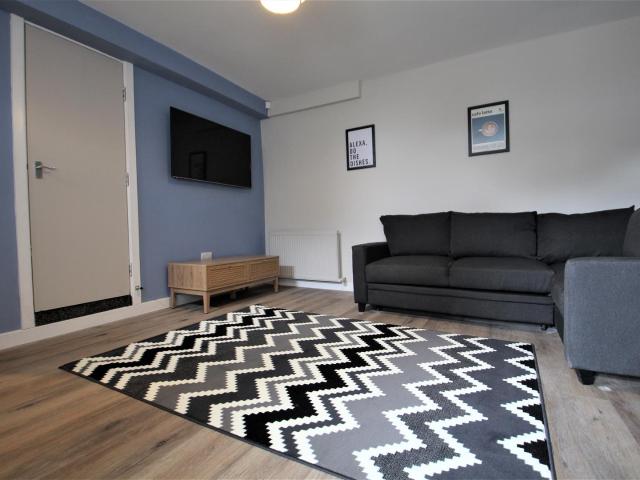 House for rent in Hyde Park, Leeds