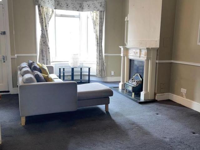House for rent in Ponders End, Greater London