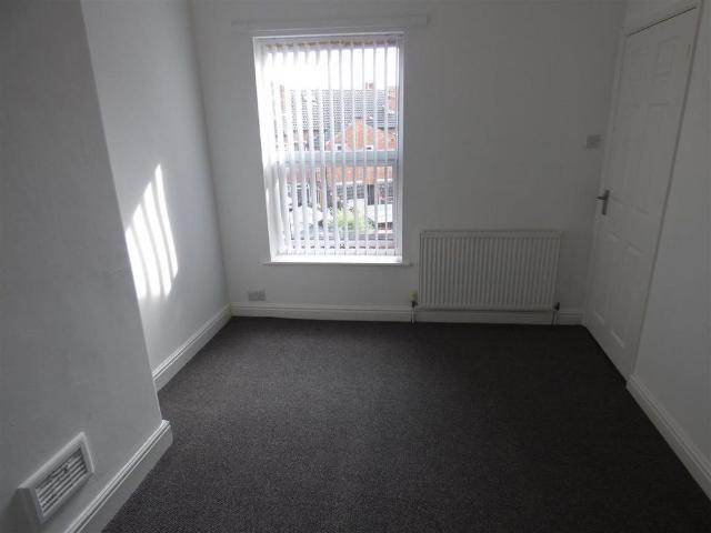House for rent in Caldermill, East Midlands
