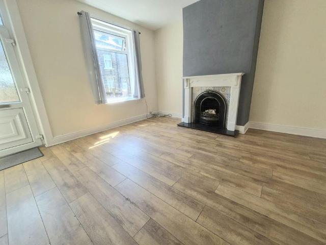 House for rent in Willowfield, Sowerby Bridge