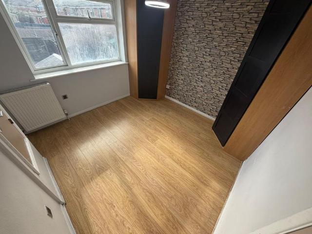 House for rent in Lewsey Farm