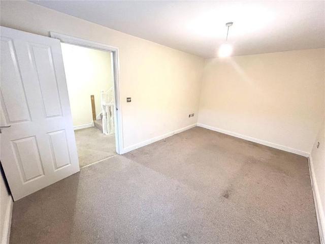 House for rent in New Barnfields, Newtown