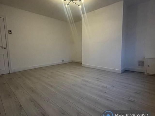 House for rent in The Haulgh, Lee Bank