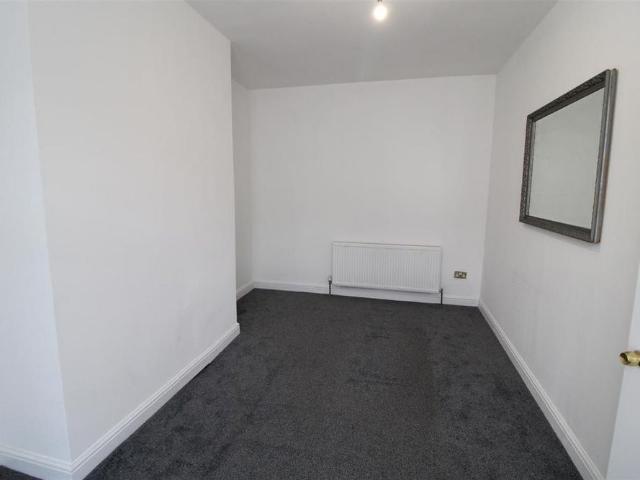 House for rent in Folly Hall, Kirklees