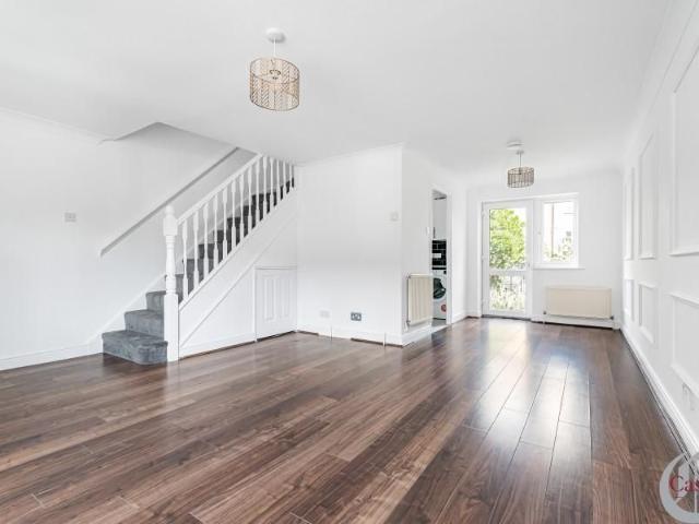 House for rent in Enfield Island Village, Greater London
