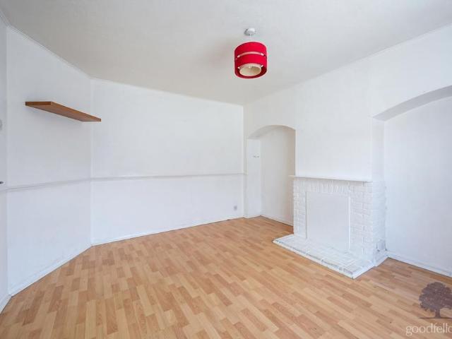 House for rent in The Wrythe, Greater London