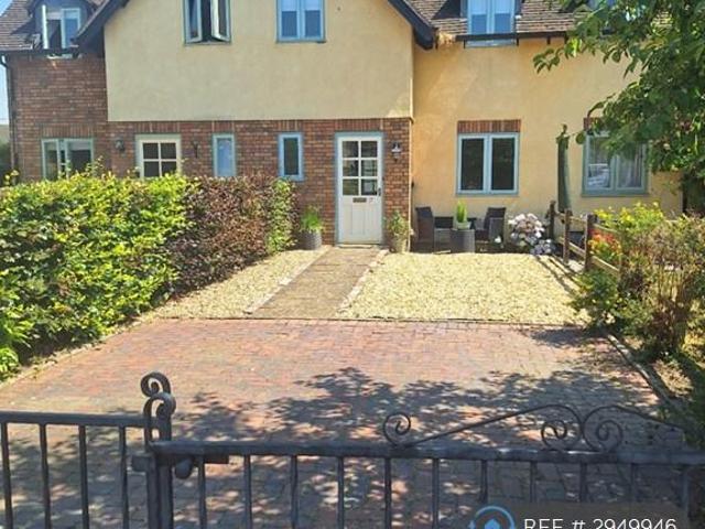 House for rent in Halfway House, Shropshire