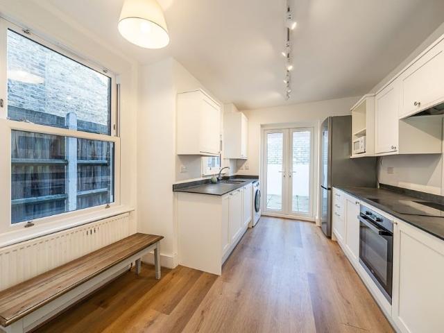 House for rent in Battersea, London